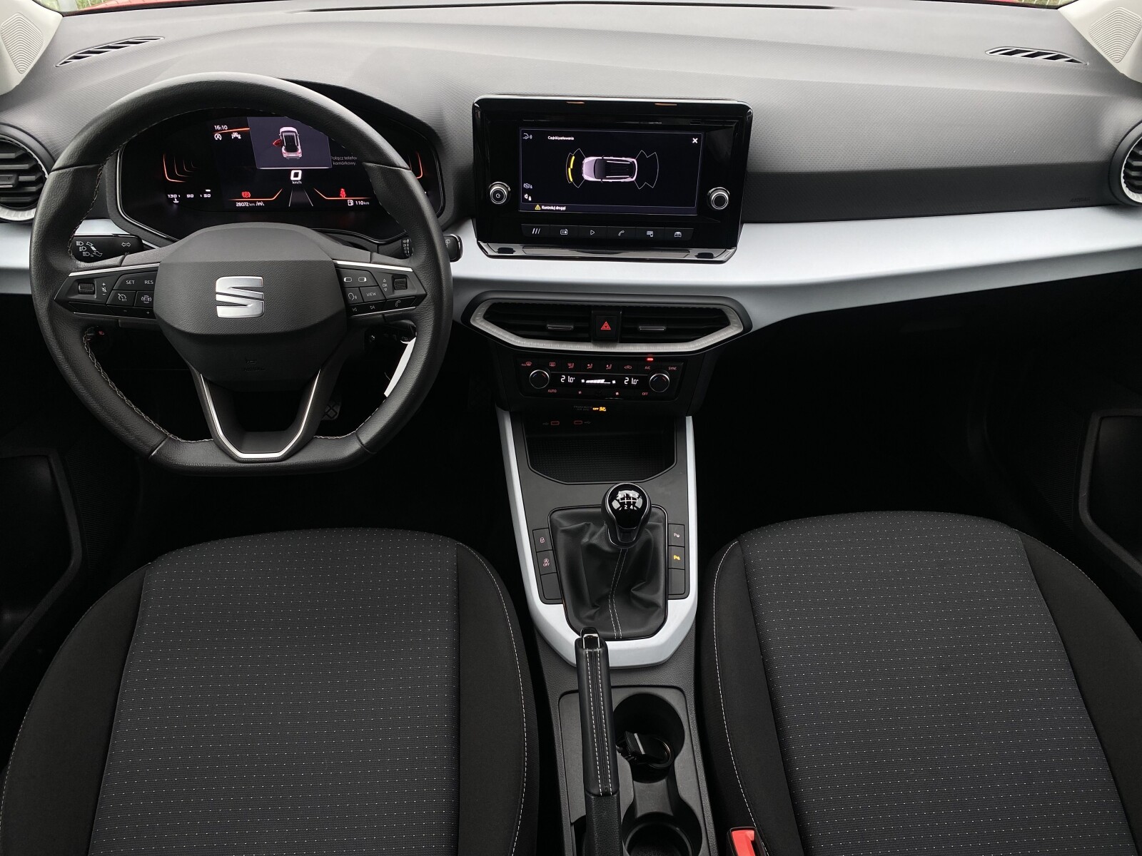 Seat Arona - zdjęcie 9