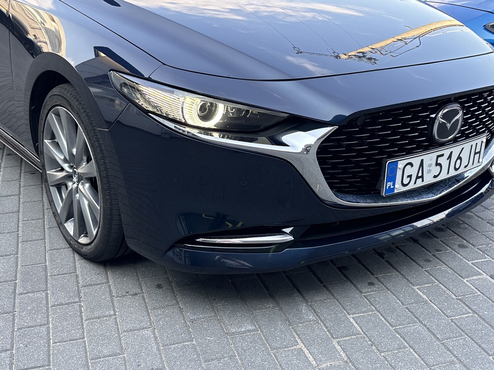 Mazda 3 - zdjęcie 32
