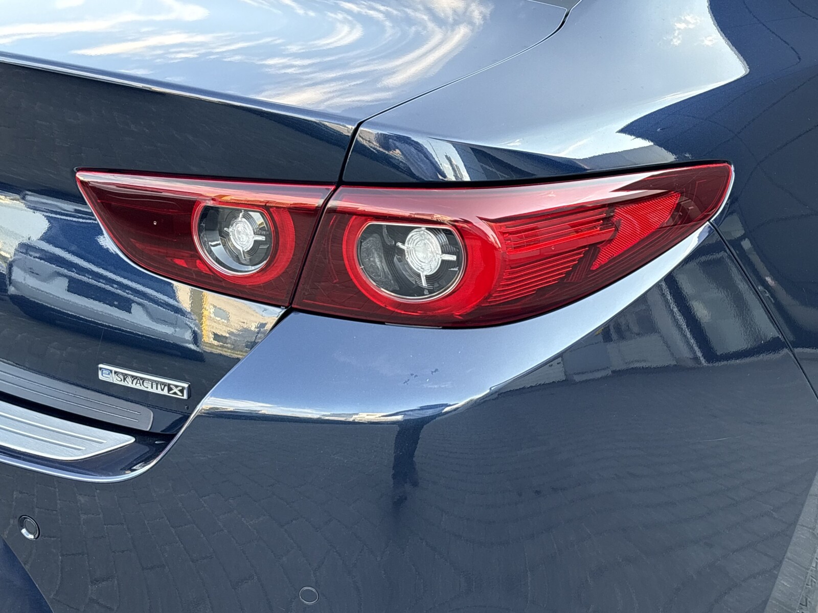 Mazda 3 - zdjęcie 34