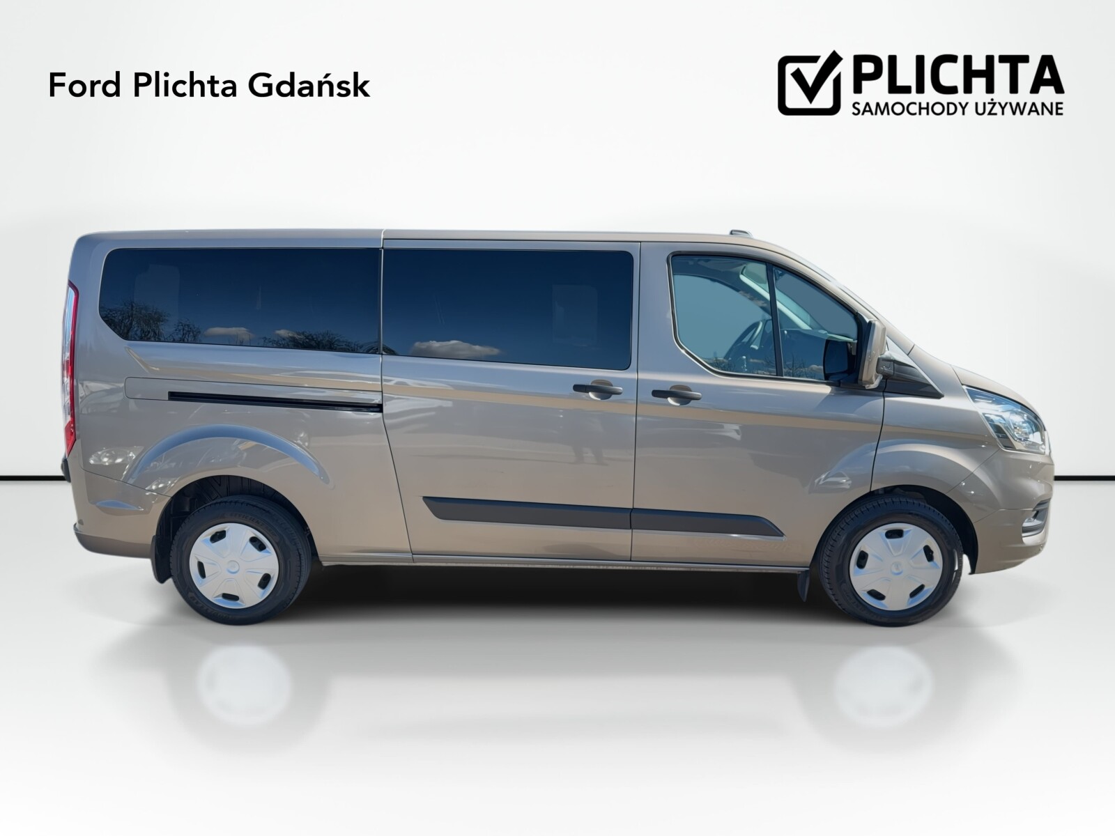 Ford Transit Custom - zdjęcie 4