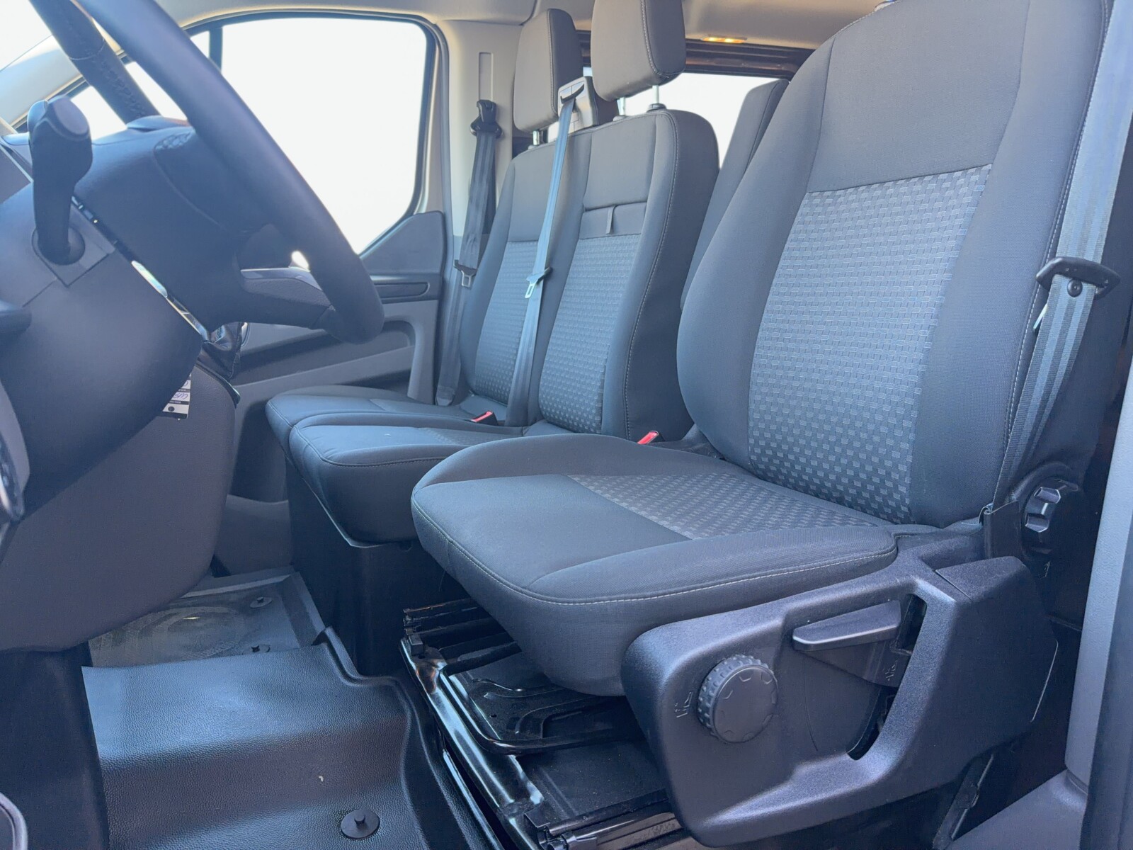 Ford Transit Custom - zdjęcie 10