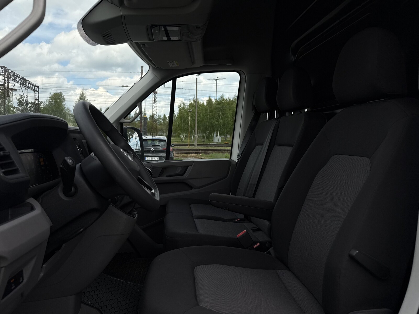 Volkswagen Crafter - zdjęcie 9