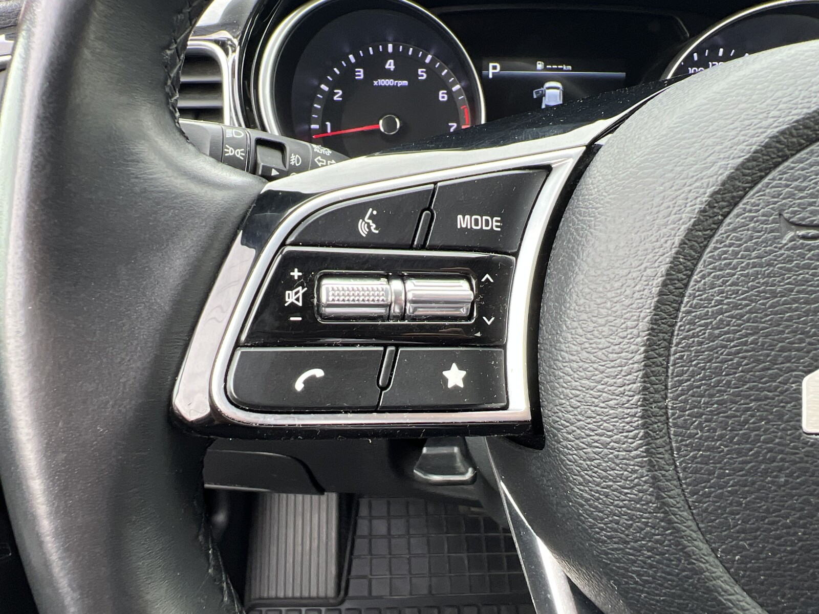 Kia XCeed - zdjęcie 12