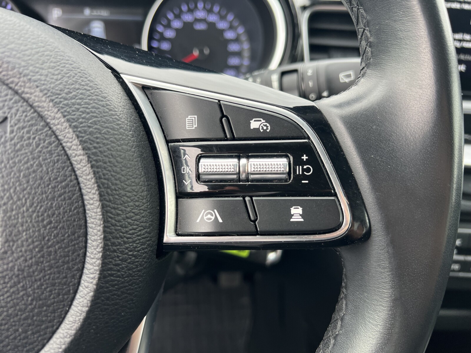Kia XCeed - zdjęcie 13
