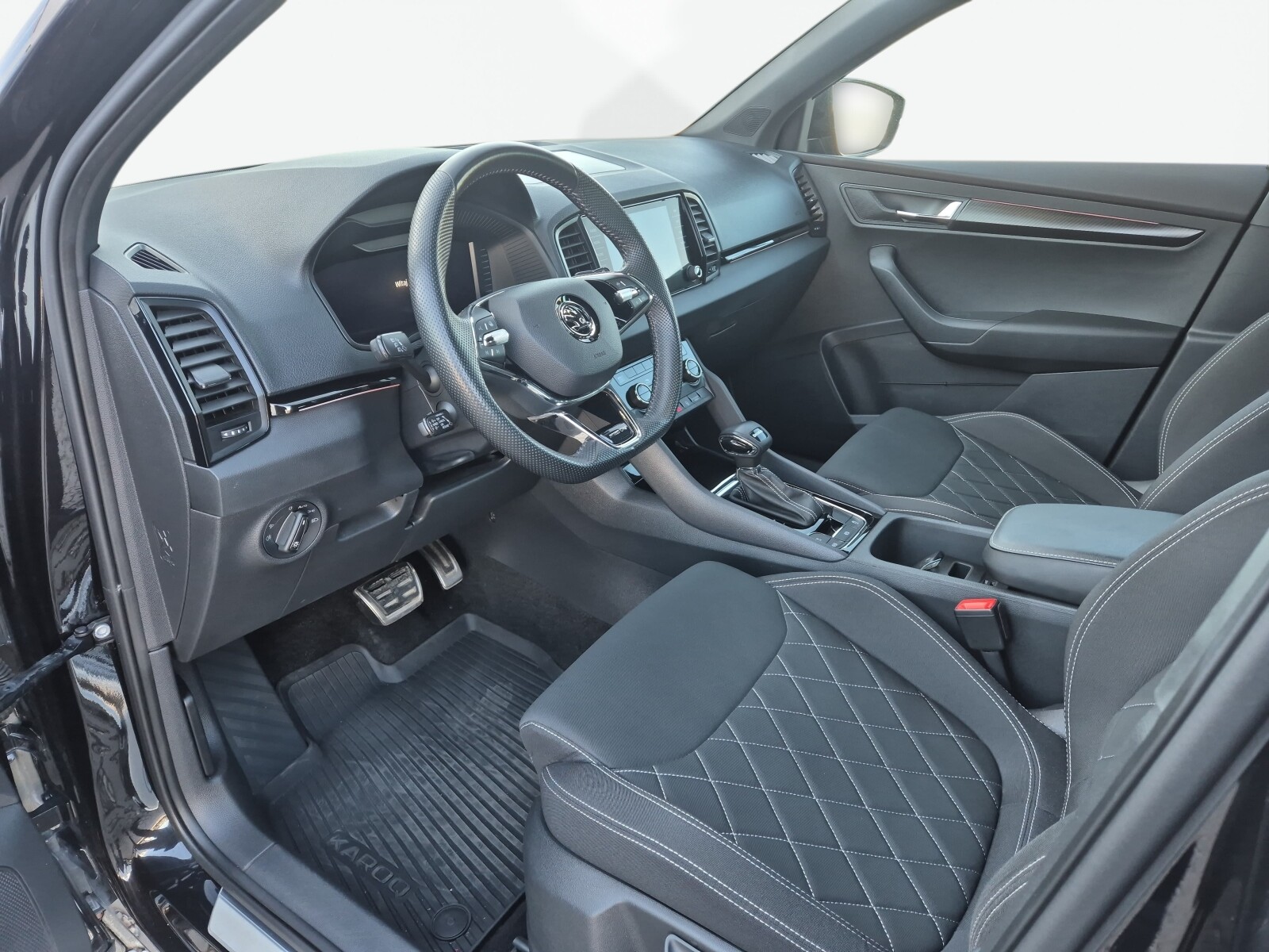Škoda Karoq - zdjęcie 9