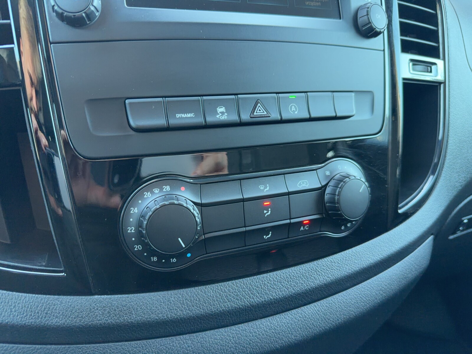 Mercedes-Benz Vito - zdjęcie 20