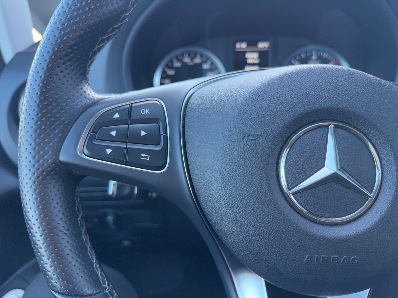 Mercedes-Benz Vito - zdjęcie 16