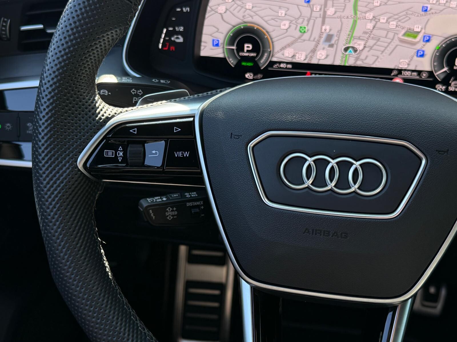 Audi A6 Avant - zdjęcie 30