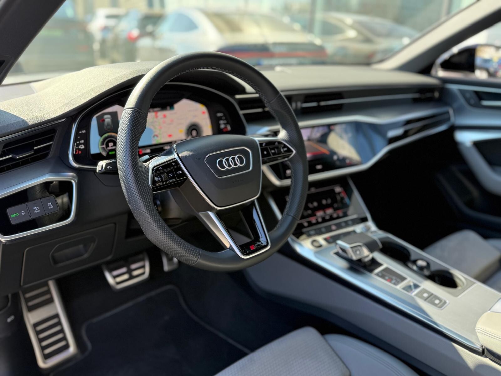 Audi A6 Avant - zdjęcie 14