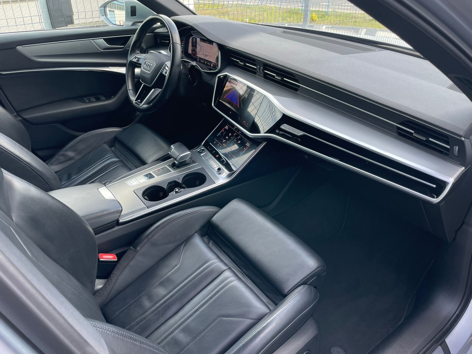 Audi A6 Limousine - zdjęcie 23