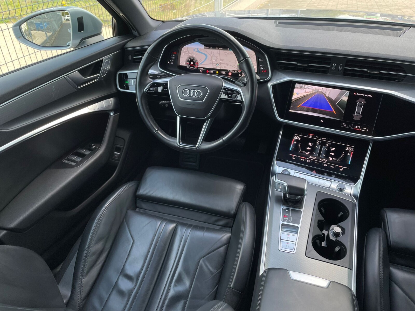 Audi A6 Limousine - zdjęcie 14