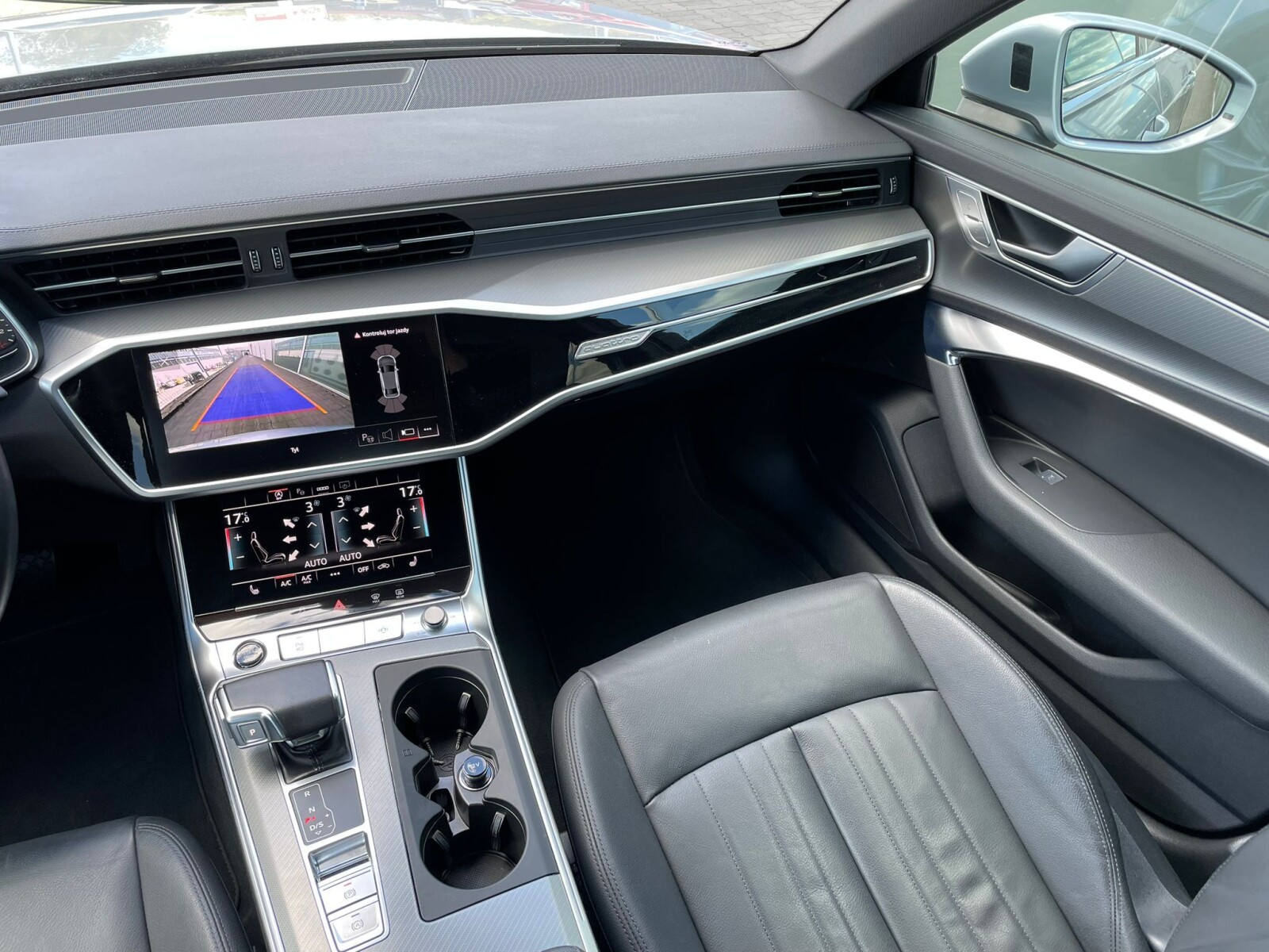 Audi A6 Limousine - zdjęcie 16