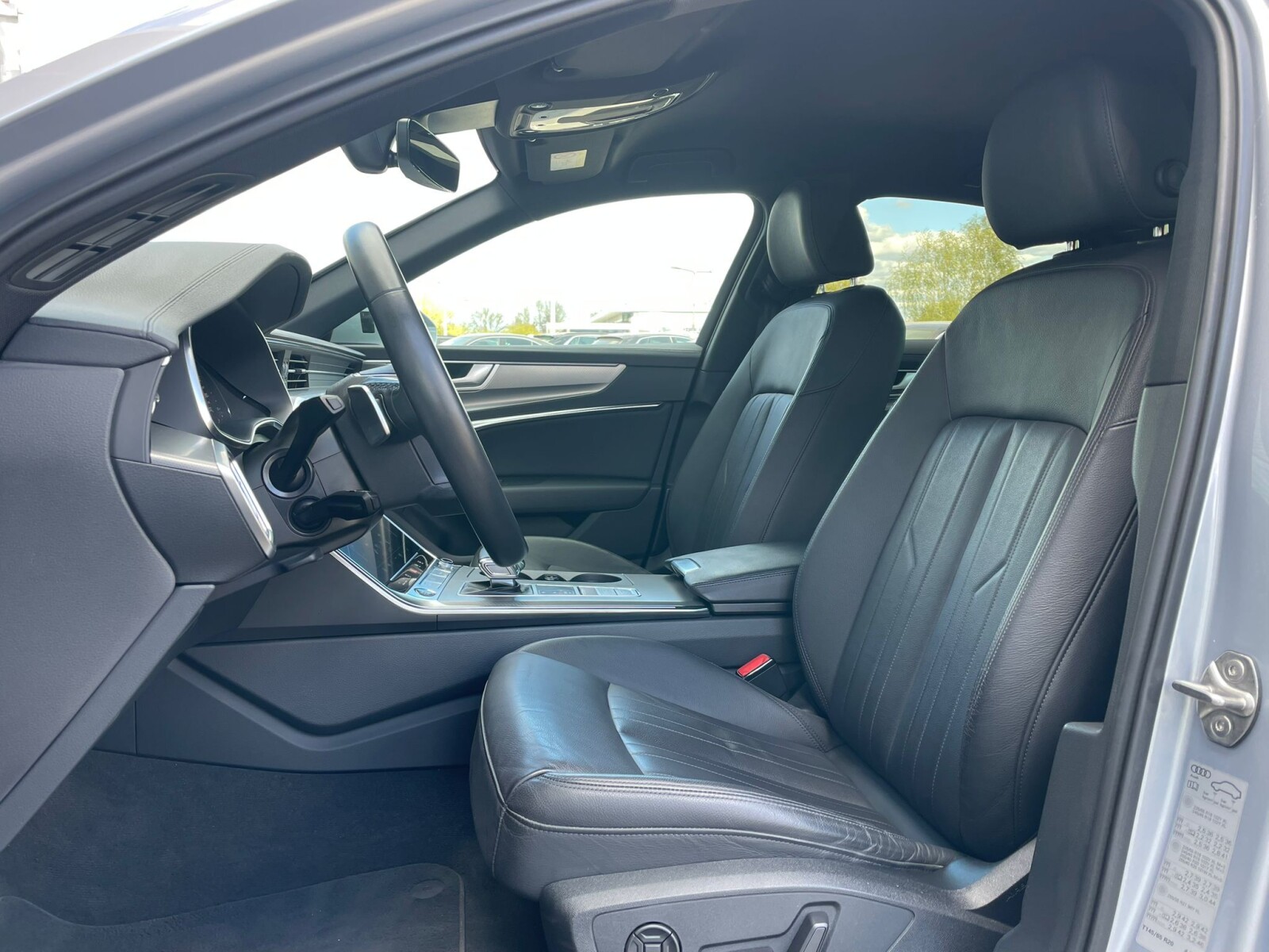 Audi A6 Limousine - zdjęcie 22