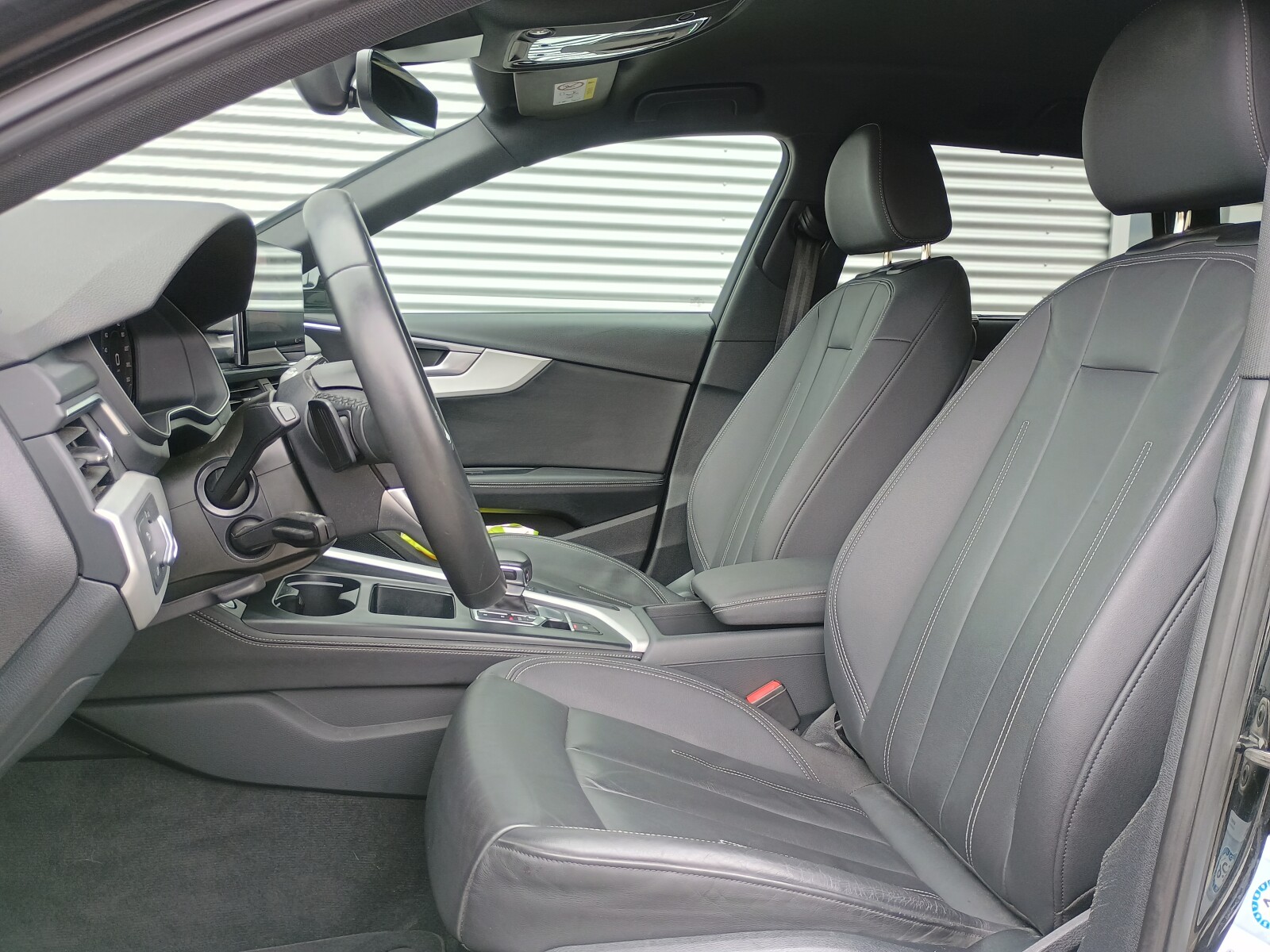 Audi A4 Allroad - zdjęcie 22