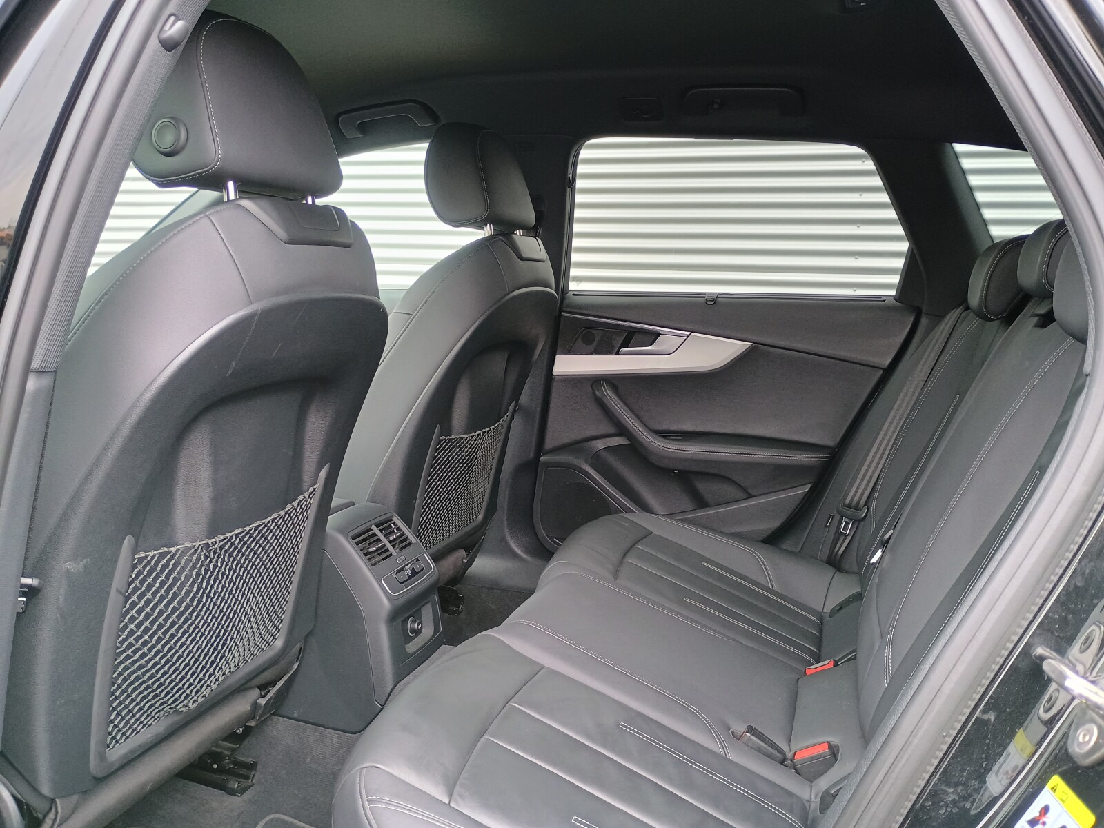 Audi A4 Allroad - zdjęcie 12