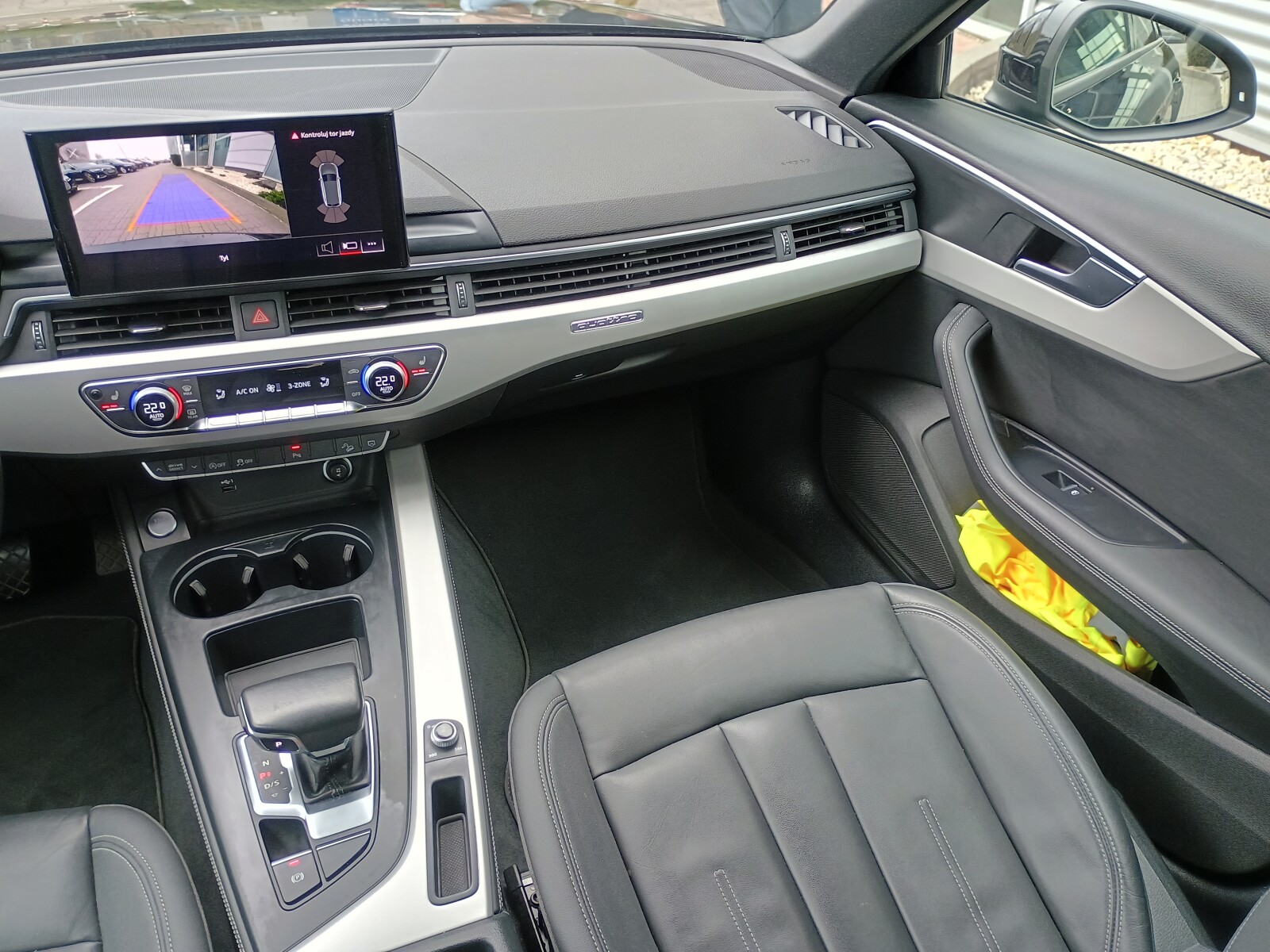 Audi A4 Allroad - zdjęcie 17