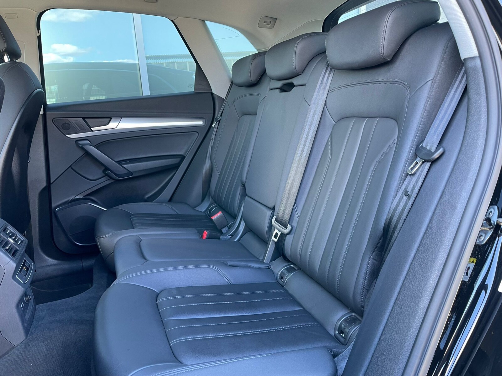 Audi Q5 - zdjęcie 12