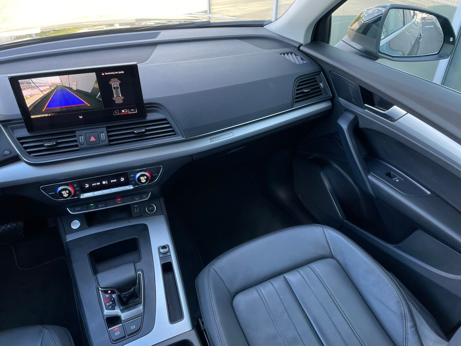 Audi Q5 - zdjęcie 16