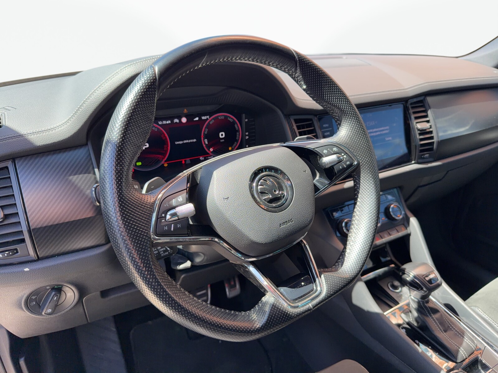 Škoda Kodiaq - zdjęcie 11