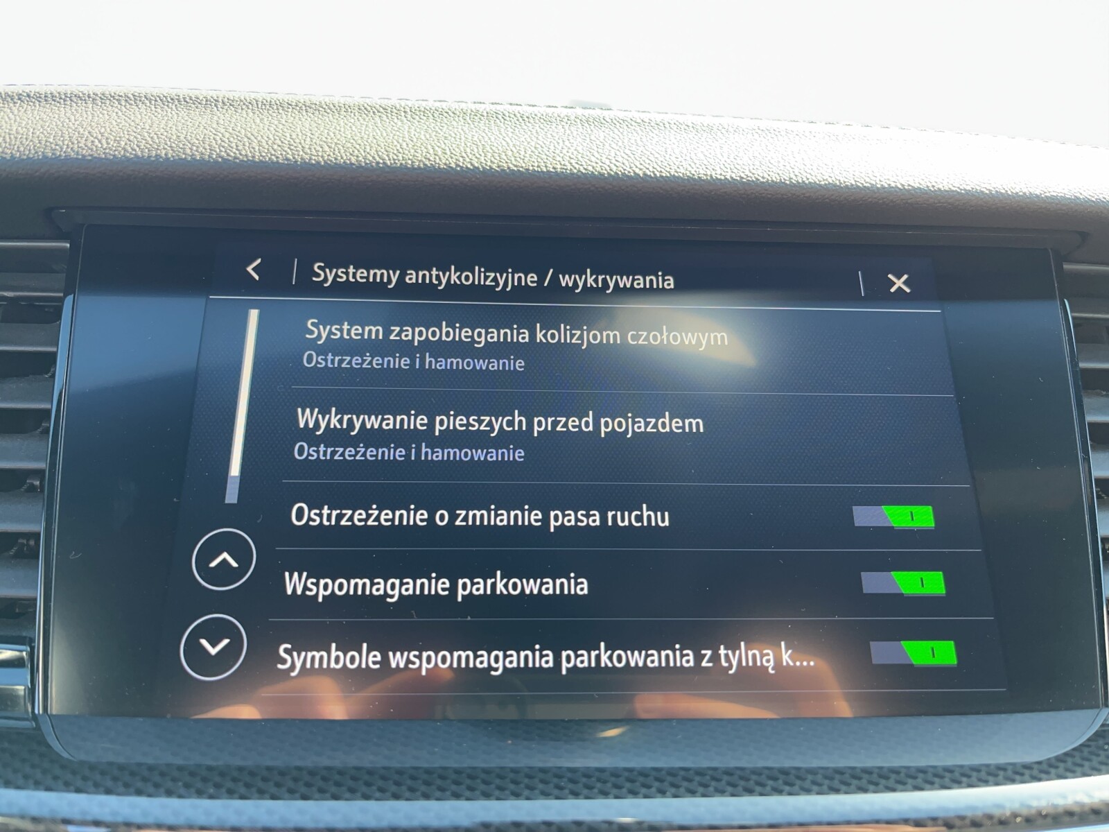 Opel Insignia - zdjęcie 36