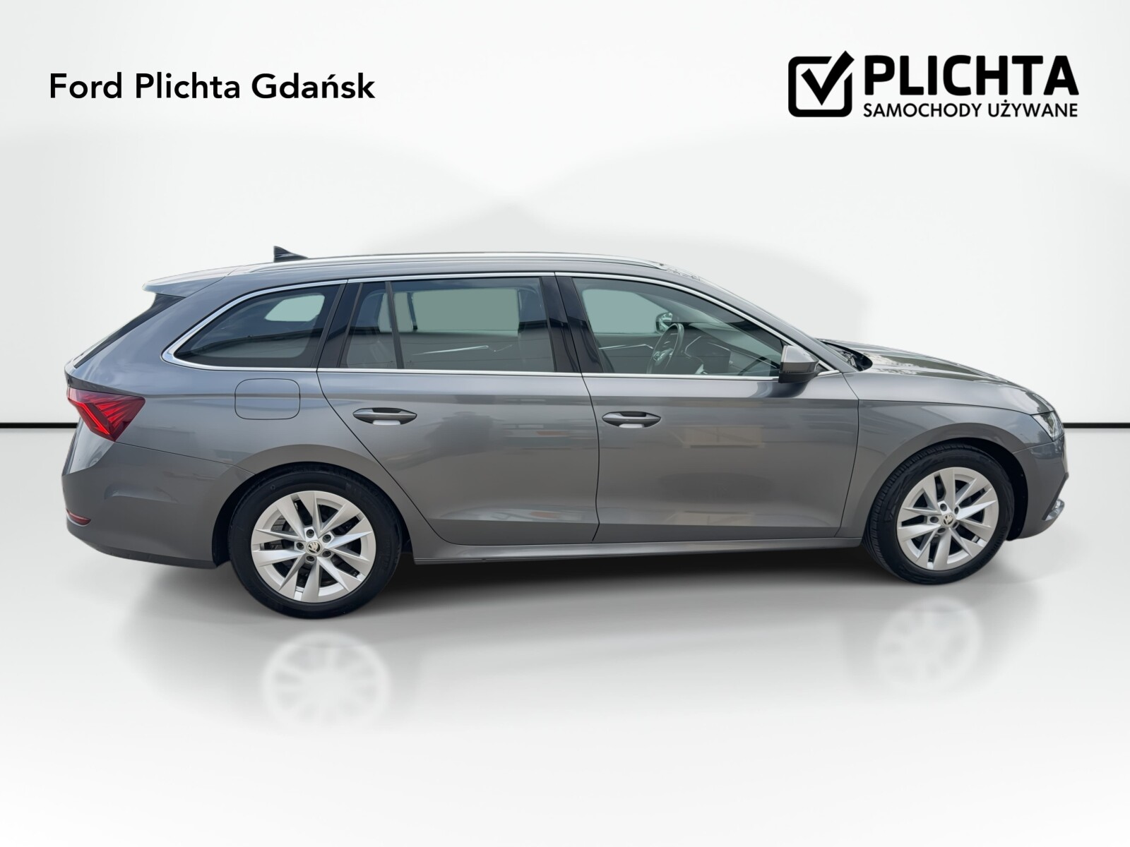 Škoda Octavia Combi - zdjęcie 37