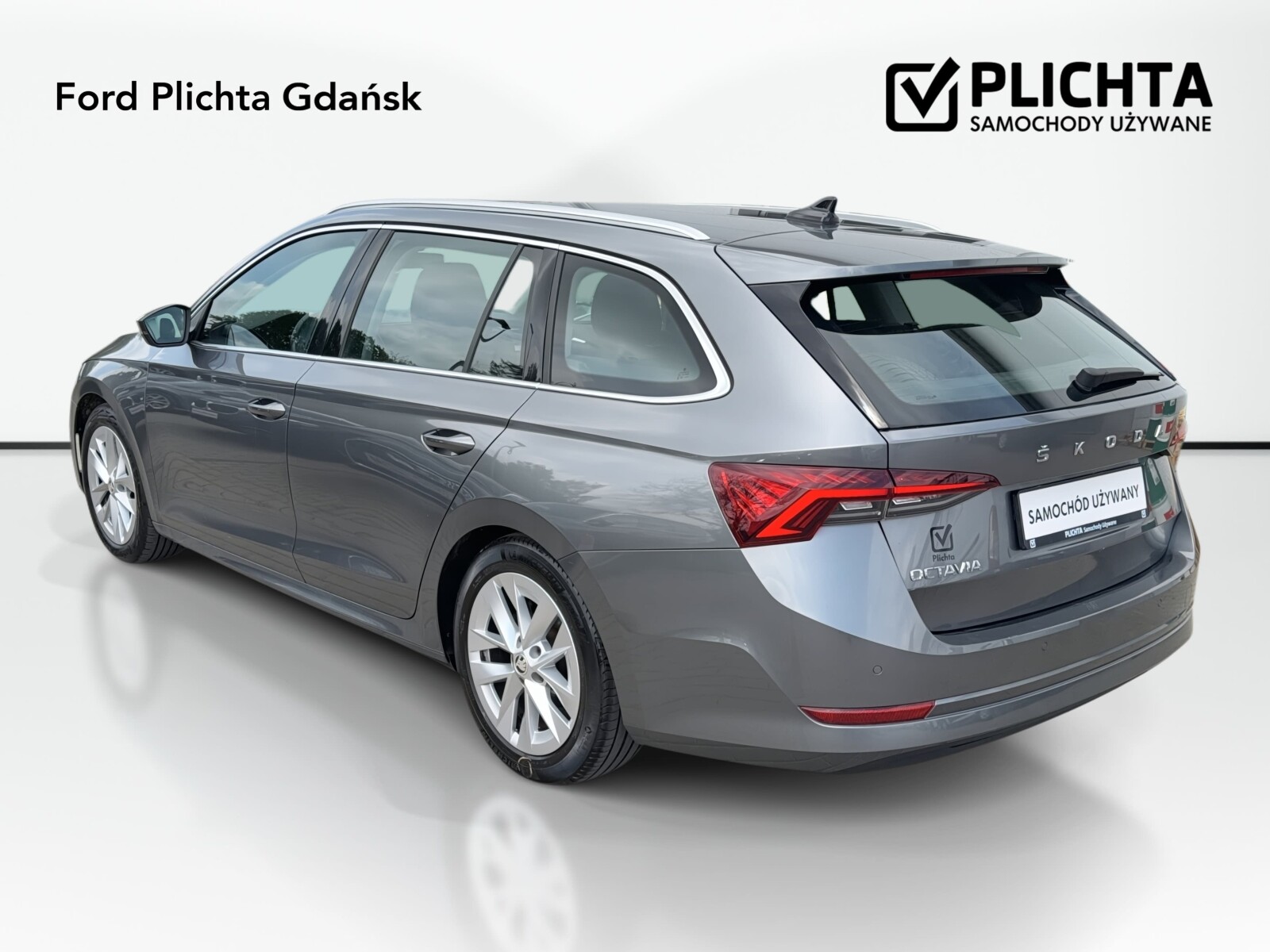 Škoda Octavia Combi - zdjęcie 40
