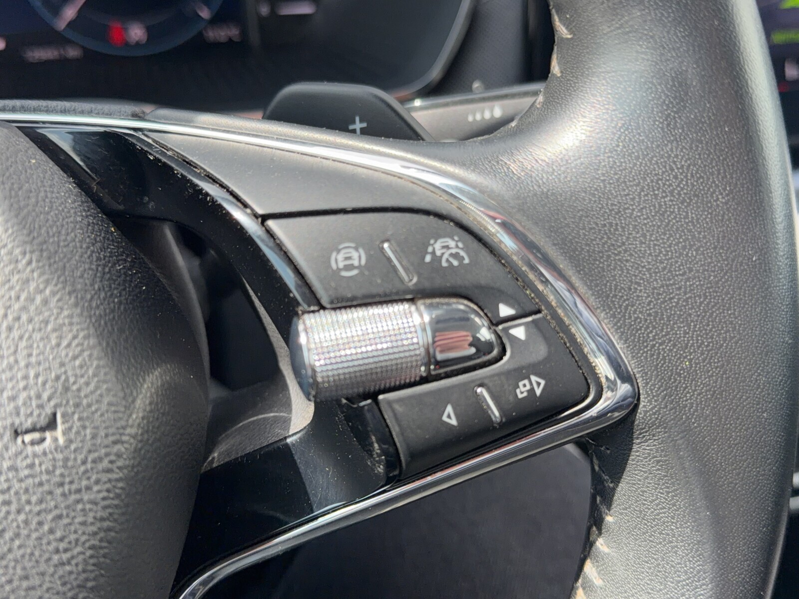 Škoda Octavia Combi - zdjęcie 32