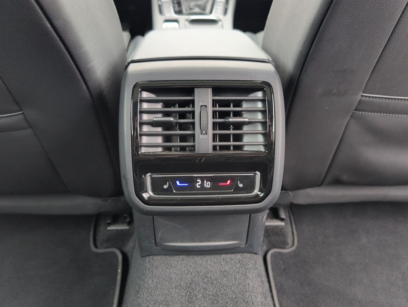 Volkswagen Arteon Shooting Brake - zdjęcie 14