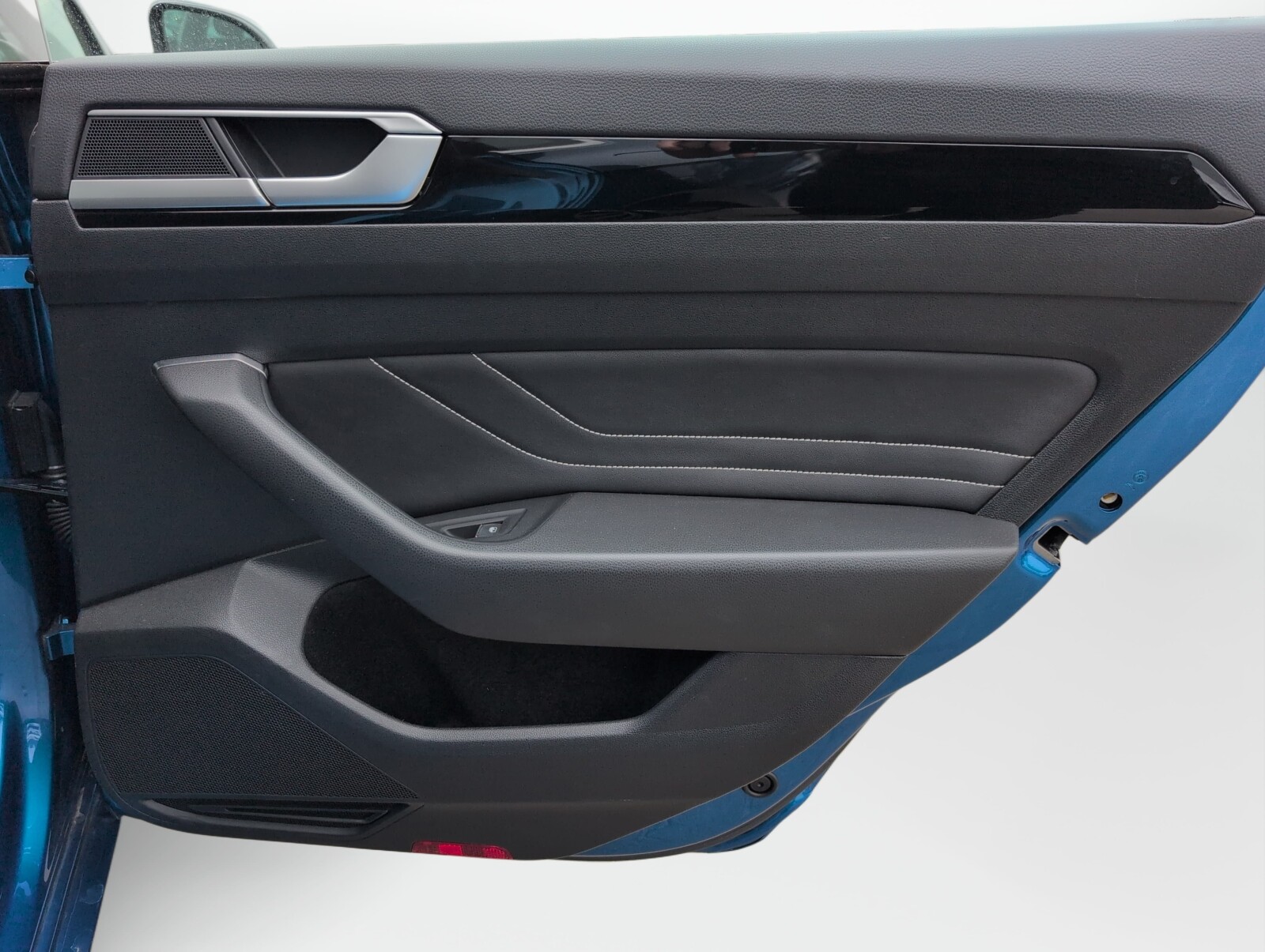 Volkswagen Arteon Shooting Brake - zdjęcie 15
