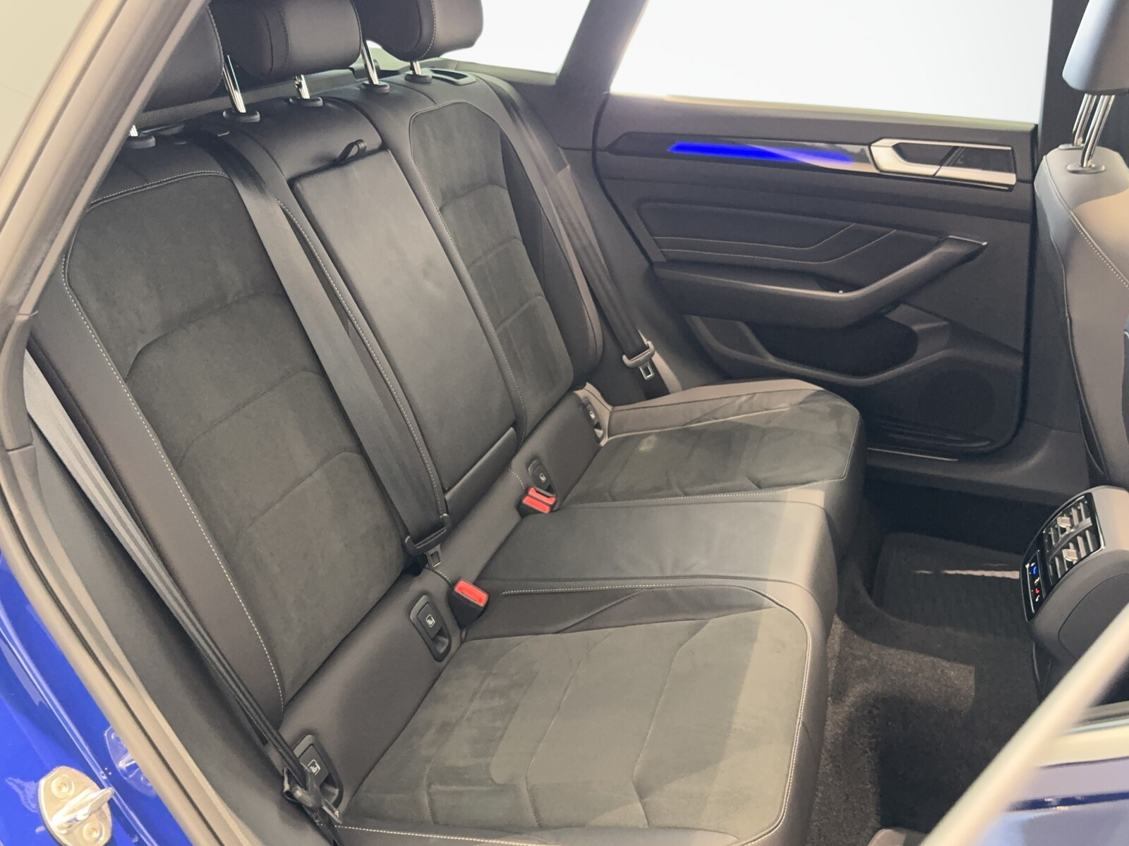 Volkswagen Arteon Shooting Brake - zdjęcie 15