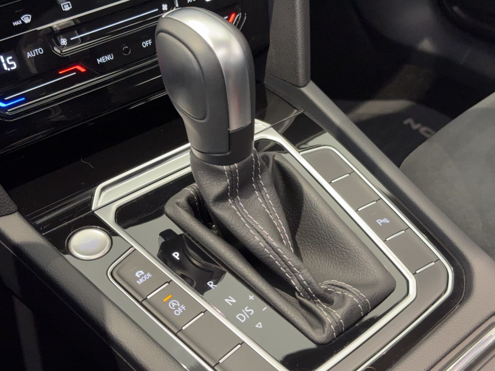 Volkswagen Arteon Shooting Brake - zdjęcie 31