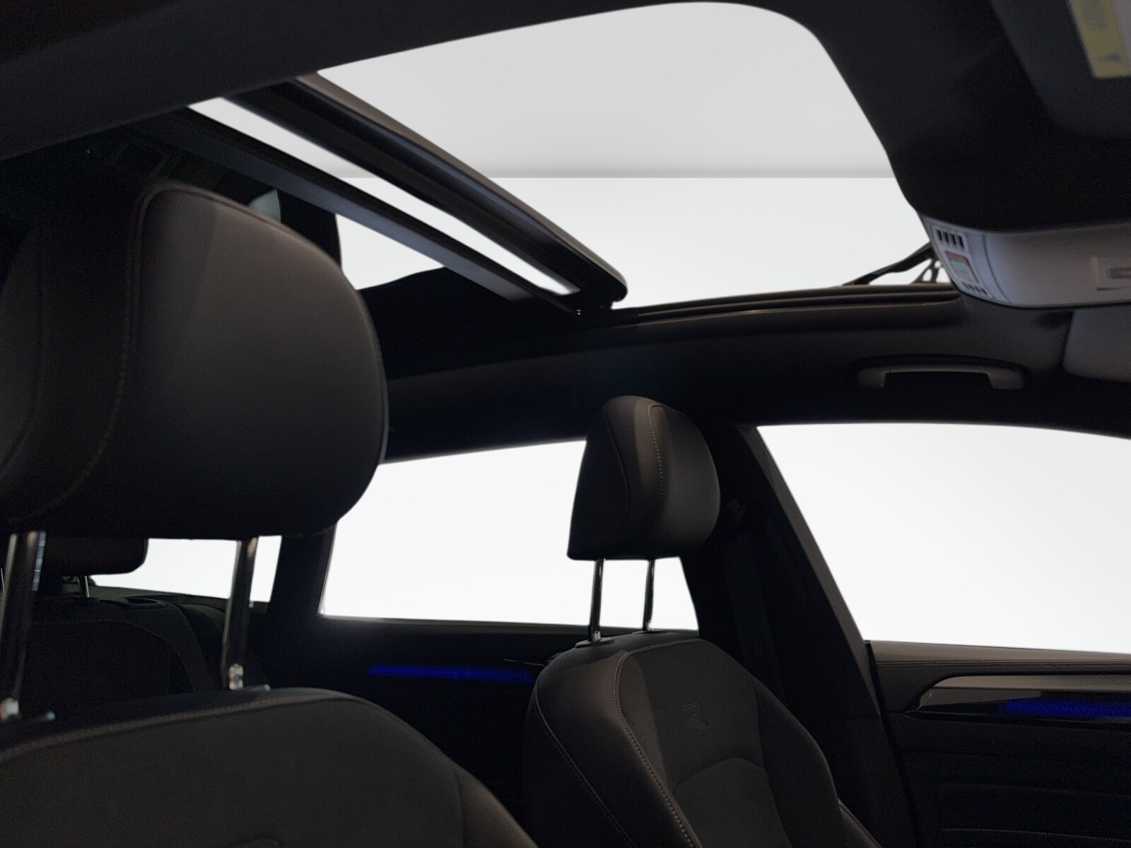Volkswagen Arteon Shooting Brake - zdjęcie 20