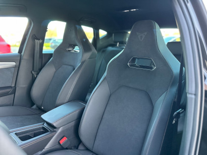 VZ300/ Pakiety: Inteligent Drive, Immersive, BlackEdition, Performance