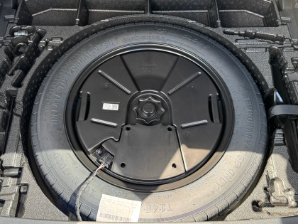 VZ 265KM 4Drive DSG Midnight Black Hak, Matrix, Kamery 360, Sennheiser
