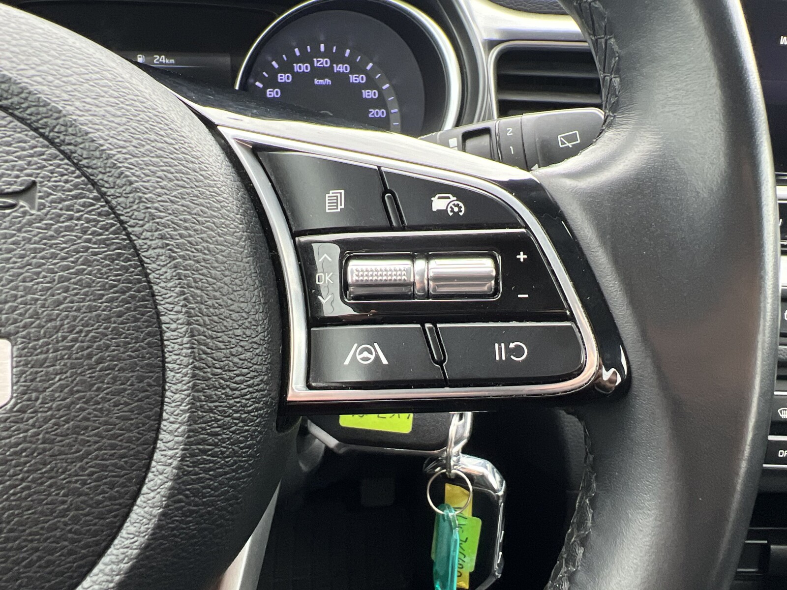 Kia Ceed - zdjęcie 16