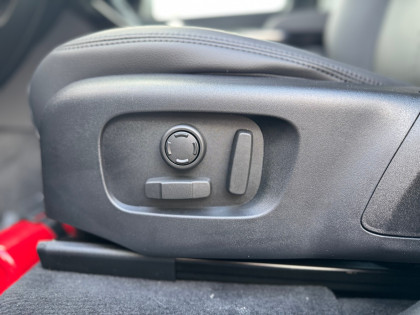 Range Rover Velar MY26.5 3.0 I6 400 PS AWD Auto Dynamic SE