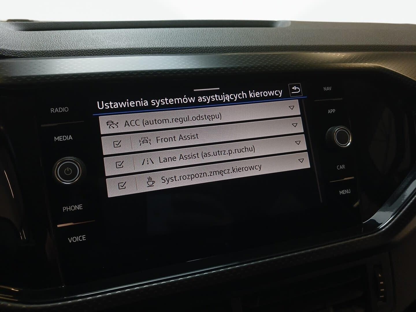 Volkswagen T-Cross - zdjęcie 16