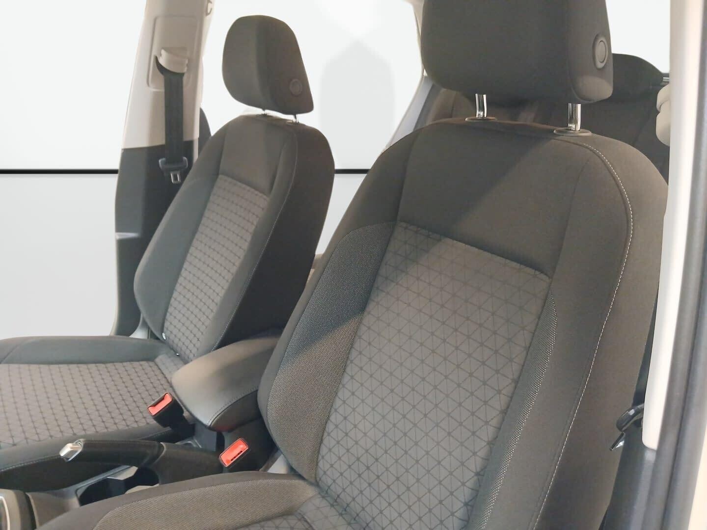 Volkswagen T-Cross - zdjęcie 11