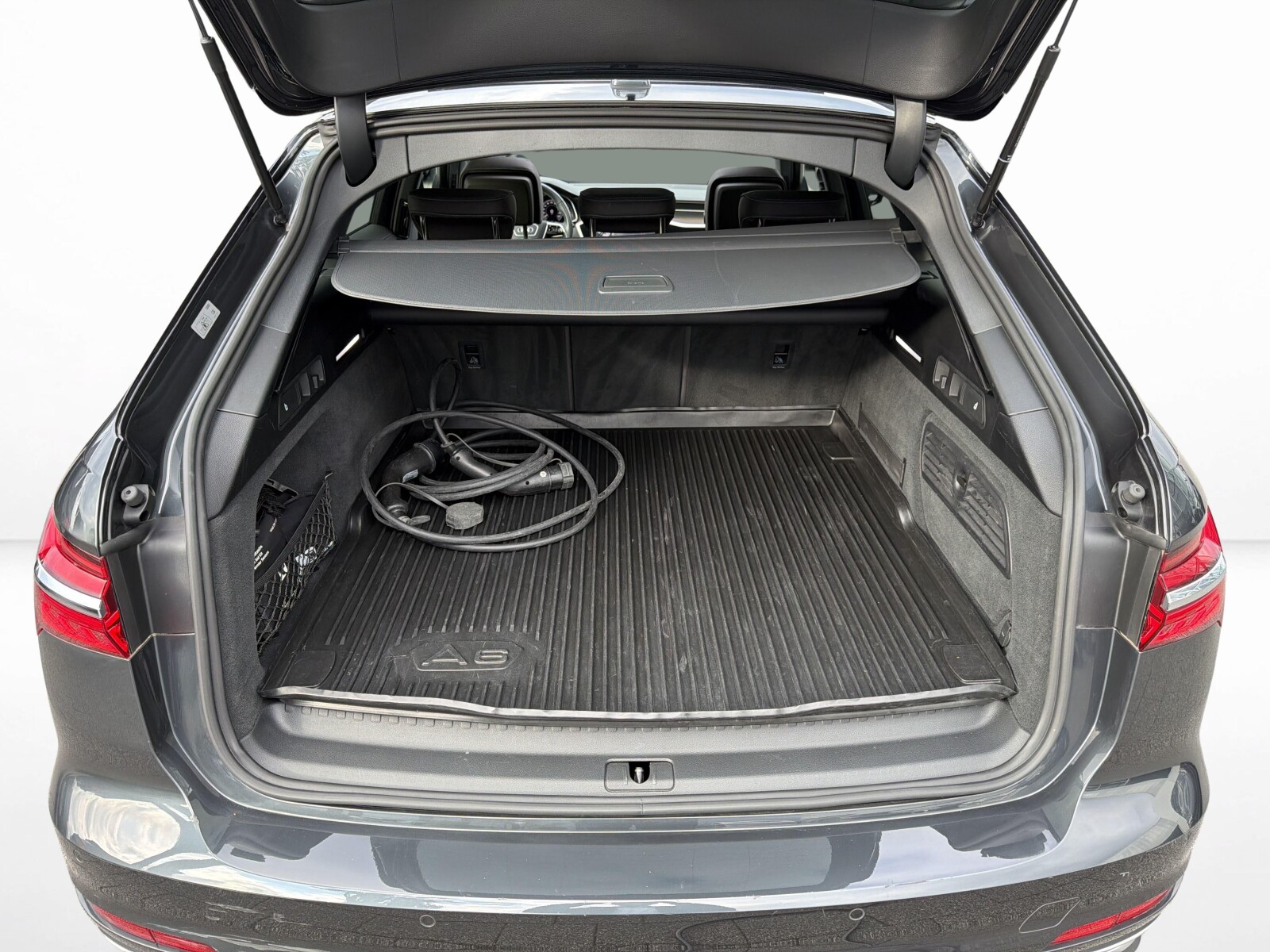 Audi A6 Avant - zdjęcie 9