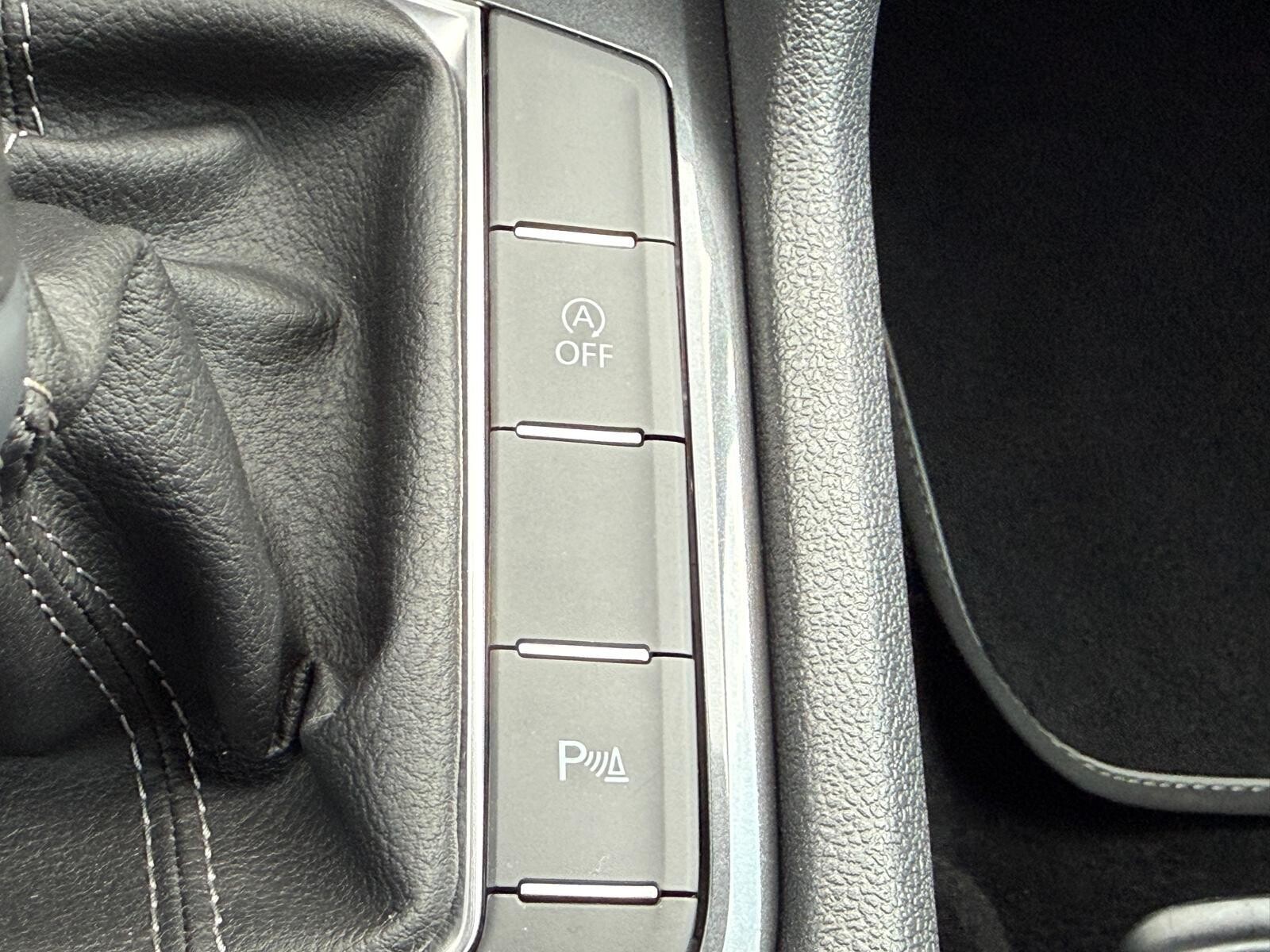Volkswagen Tiguan Allspace - zdjęcie 34