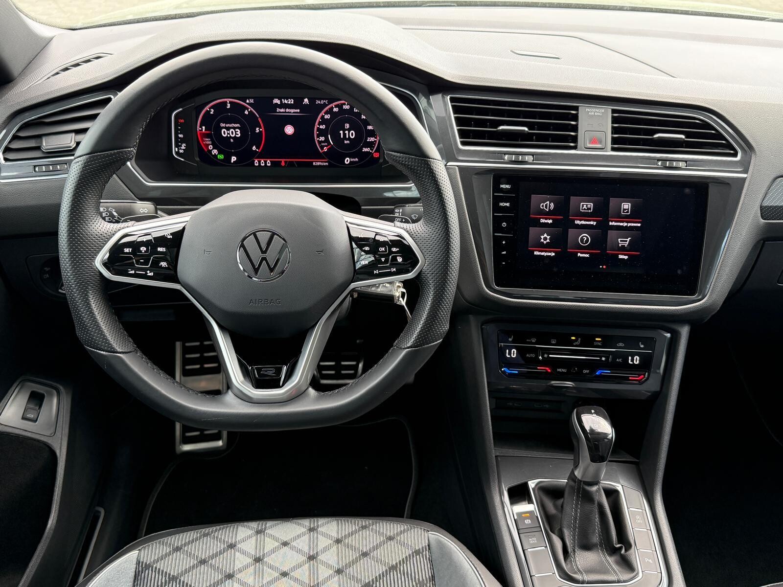 Volkswagen Tiguan Allspace - zdjęcie 10