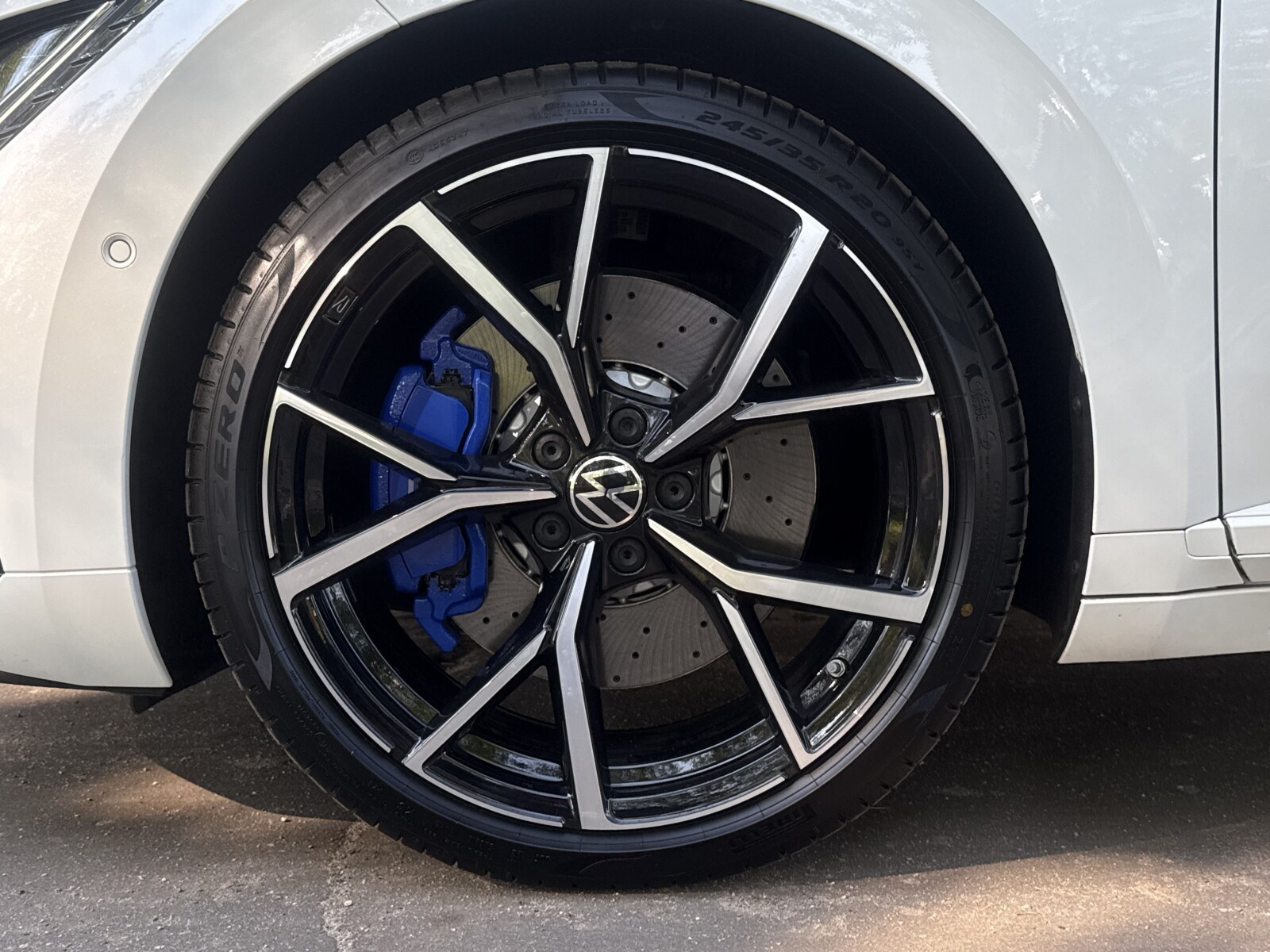 Volkswagen Arteon Shooting Brake - zdjęcie 35