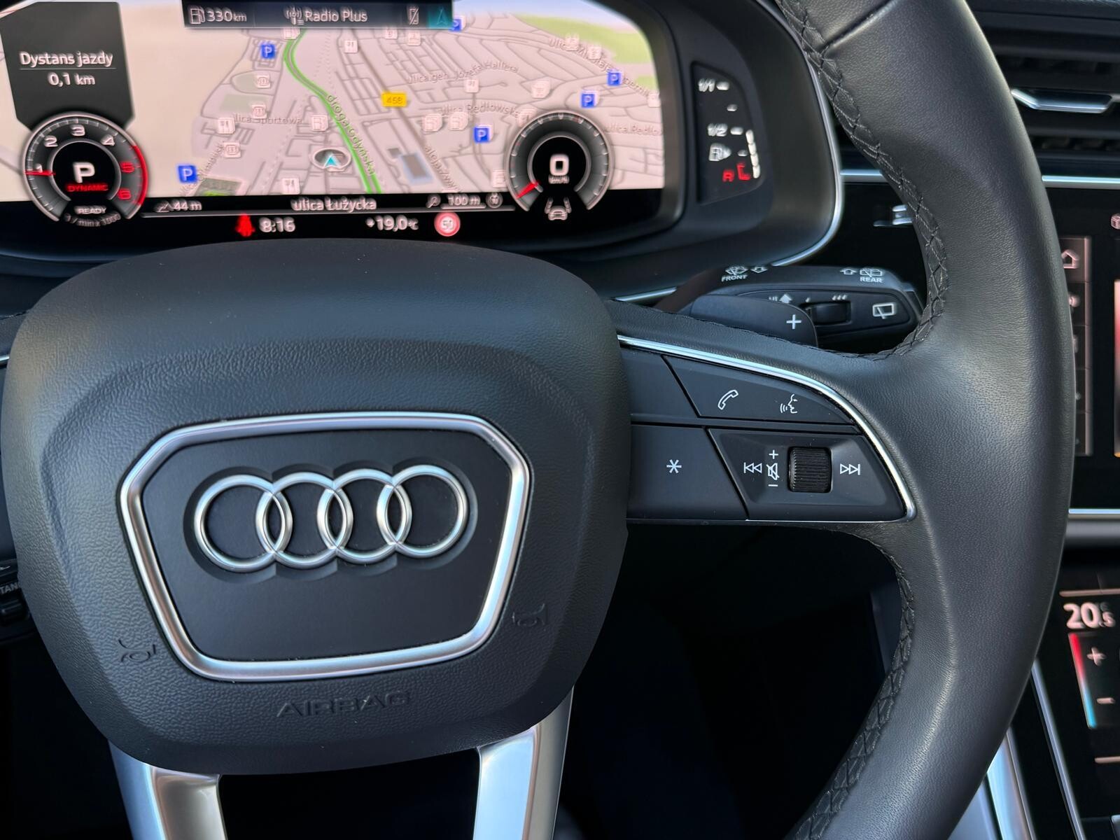 Audi Q7 - zdjęcie 30