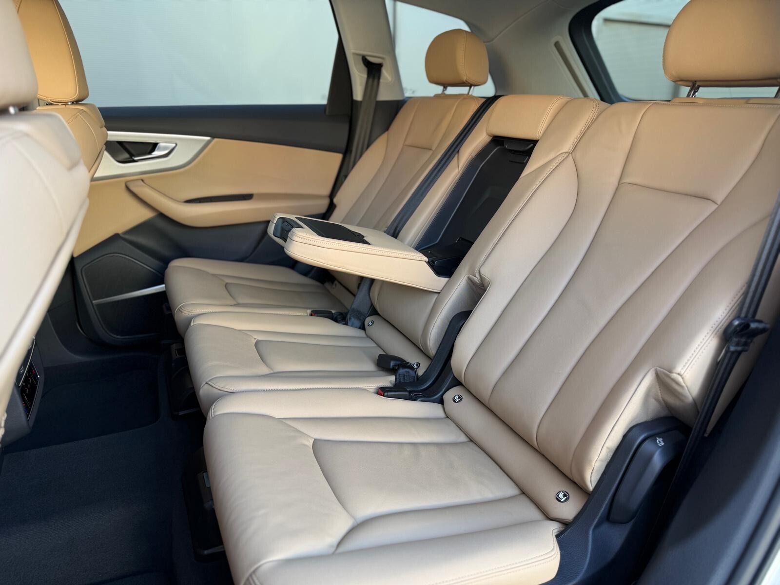 Audi Q7 - zdjęcie 21
