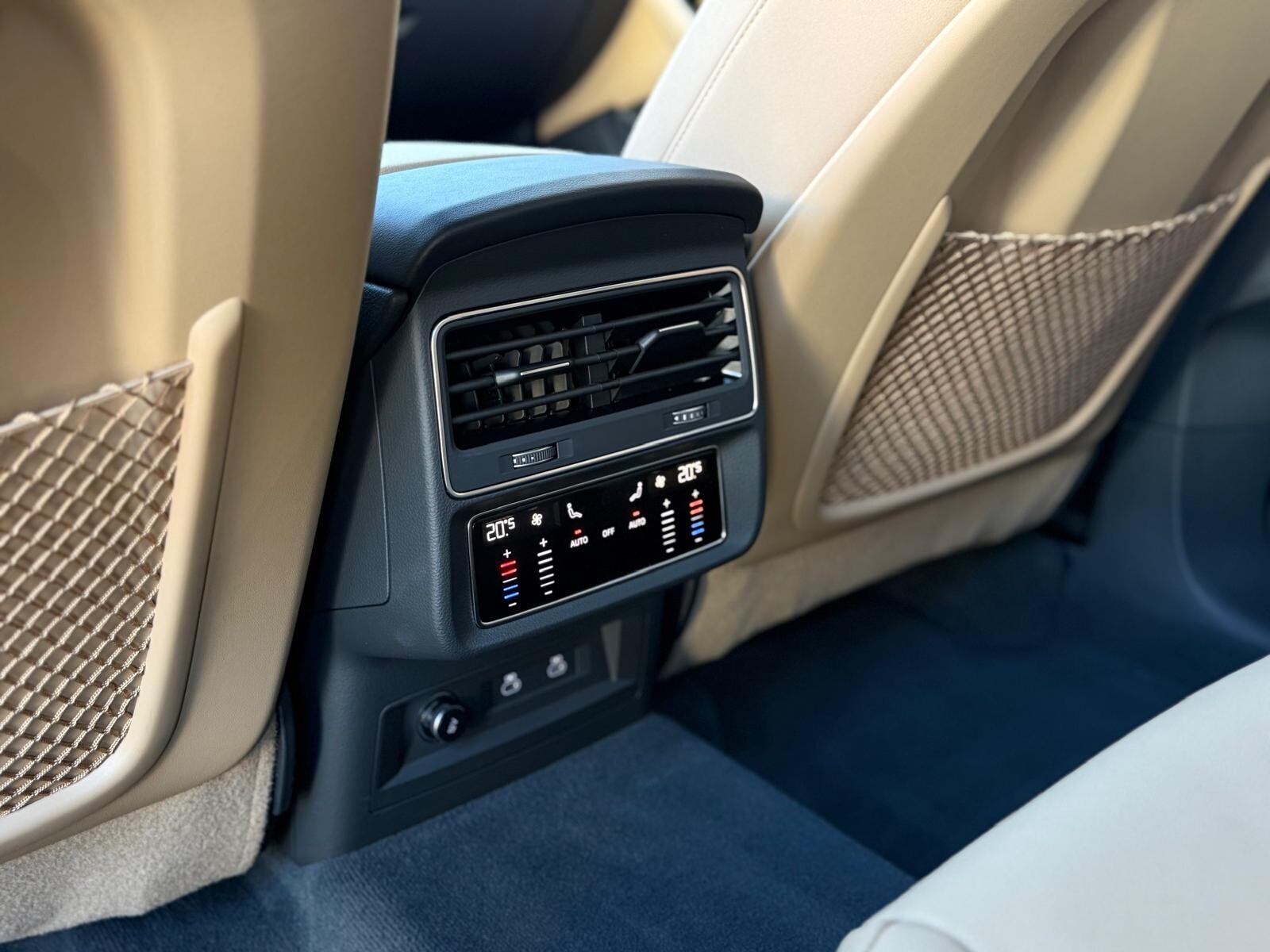 Audi Q7 - zdjęcie 22