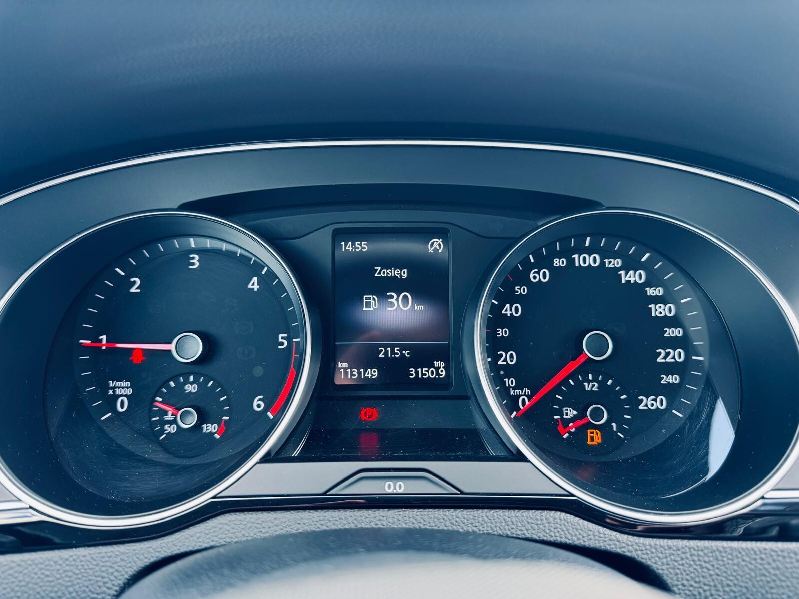 Volkswagen Passat - zdjęcie 16