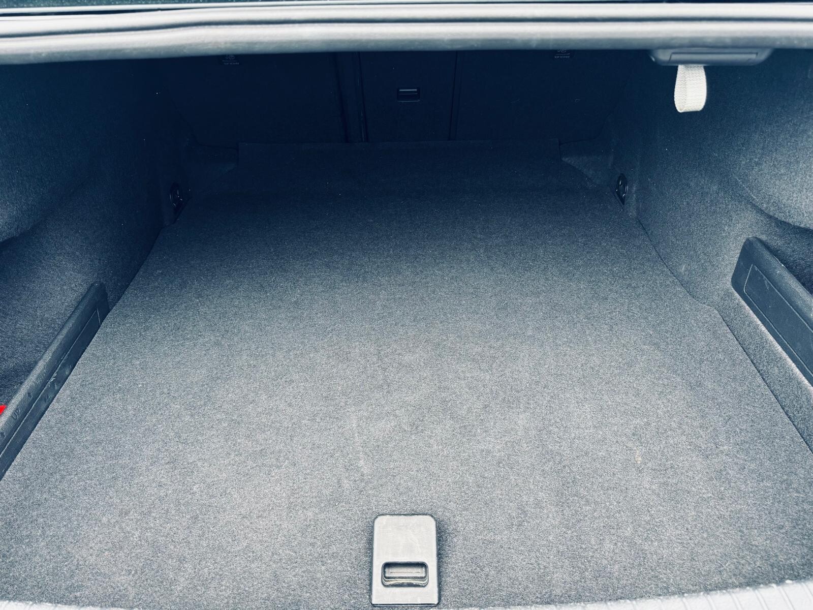 Volkswagen Passat - zdjęcie 9