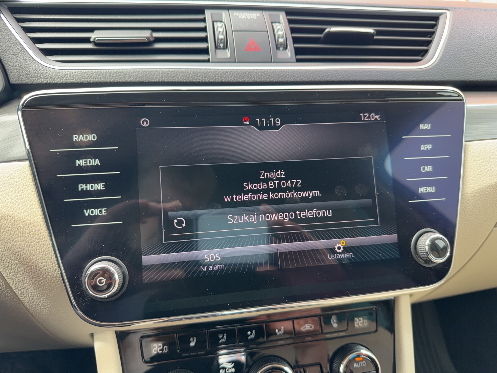 Škoda Superb Combi - zdjęcie 24