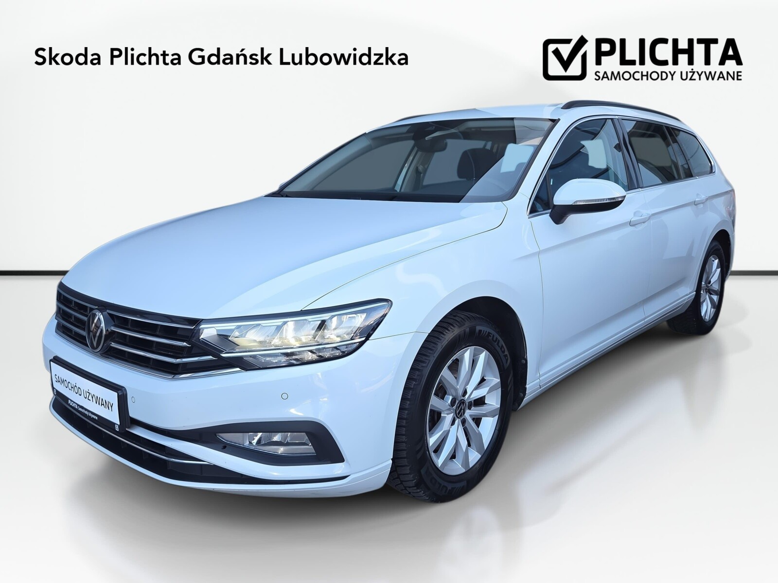 LED App-Connect Zujniki Parkowania Tempomat Isofix Front Assist FV23%