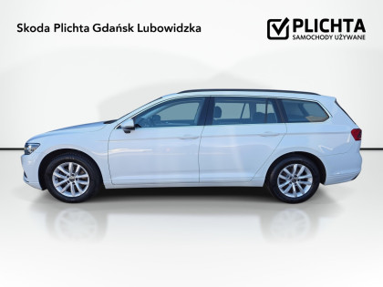 LED App-Connect Zujniki Parkowania Tempomat Isofix Front Assist FV23%